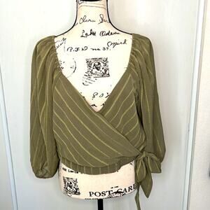 NWT! BCBGeneration Olive Green Crop Top Size Large